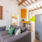 Fascinating Attic - Up To 2 Guests - Trastevere