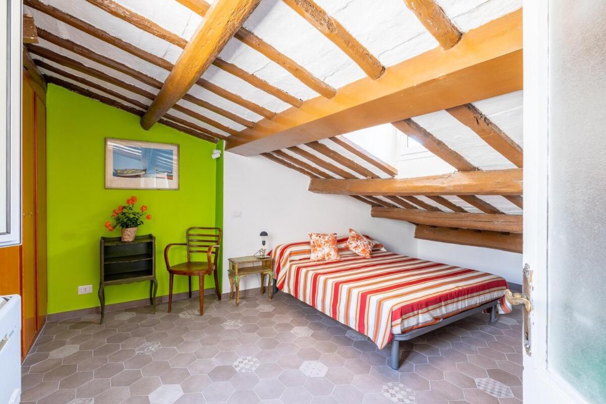 Apartment Fascinating Attic - Up To 2 Guests - Trastevere