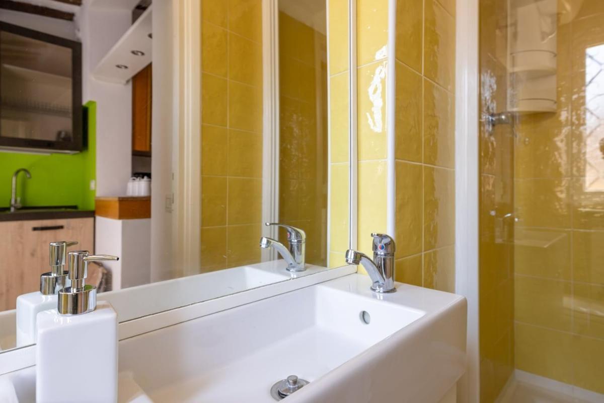 Apartment Fascinating Attic - Up To 2 Guests - Trastevere Rom