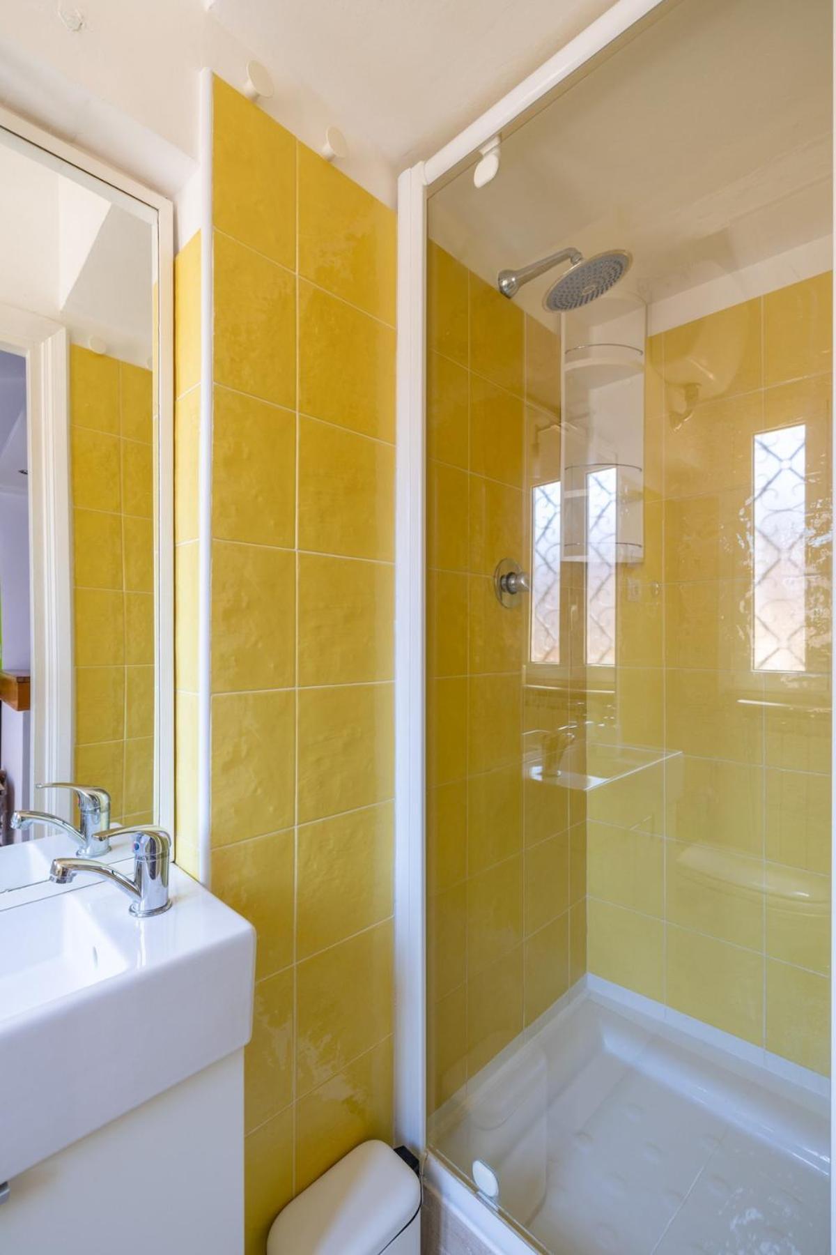 Fascinating Attic - Up To 2 Guests - Trastevere Apartment Rom
